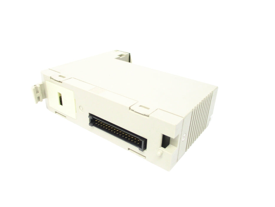 OMRON C200H-OD213 NSMP