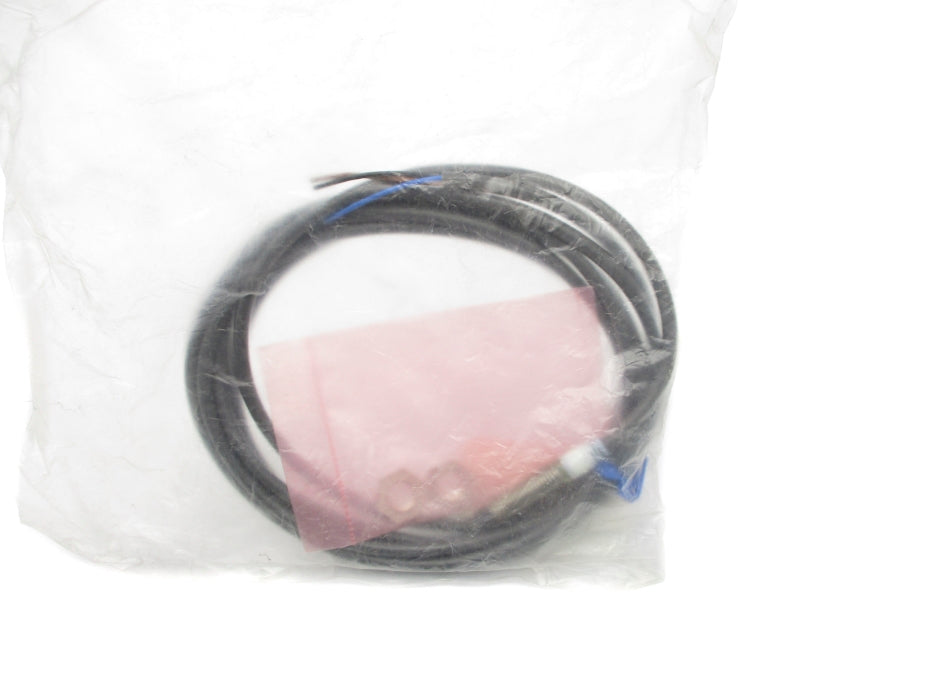 OMRON E2A-S08KN04-WP-C1 NSMP