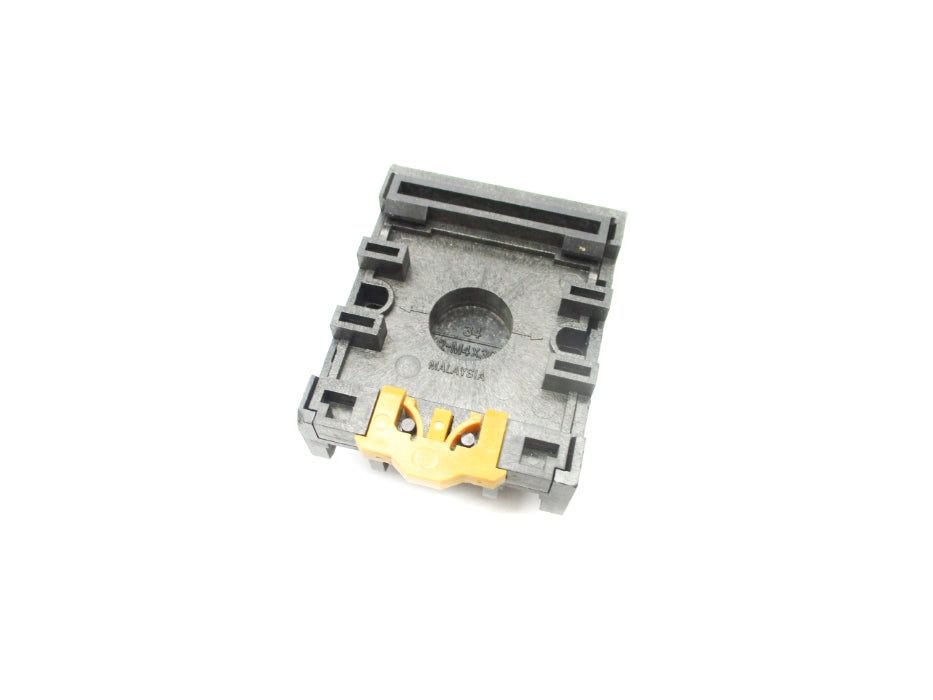 OMRON PF113A 250V 7.5A NSNP
