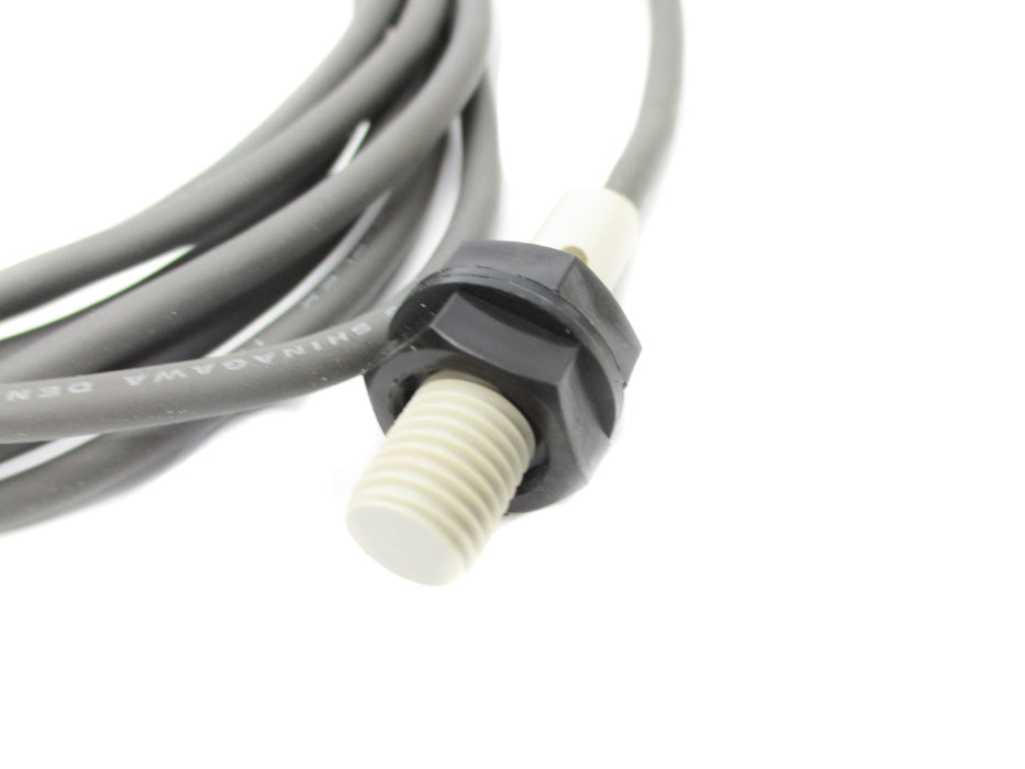 OMRON E2F-X1R5E1 12-24VDC NSNP
