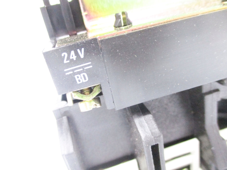 TELEMECANIQUE LPID8011BD 24VDC NSMP