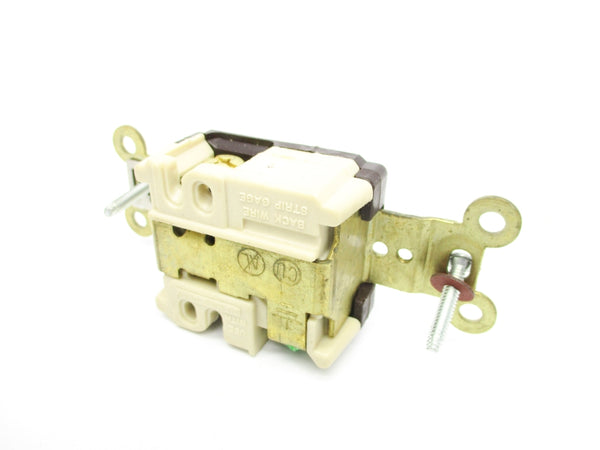 HUBBELL HBL5261 125V 15A NSMP