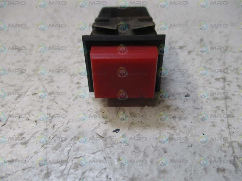 MICRO SWITCH 4A11BAA91 PUSHBUTTON SWITCH *USED*