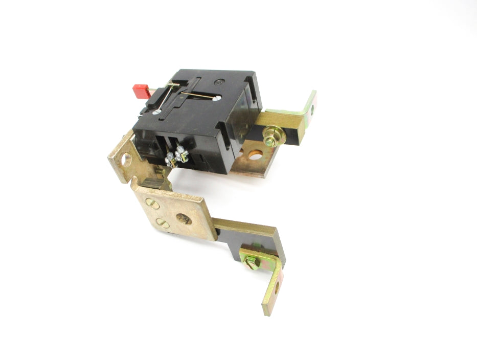 GENERAL ELECTRIC IC2827A100L1 CR124E028 600VAC NSNP