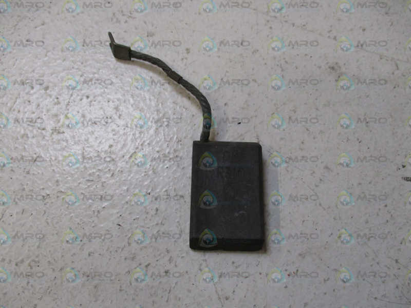 DK R310 CARBON BRUSH *USED*