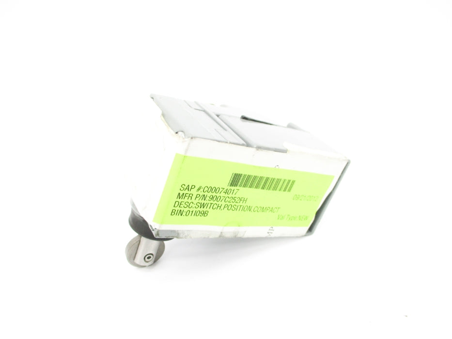 SQUARE D 9007C52F SER. A (AS PICTURED) NSNP