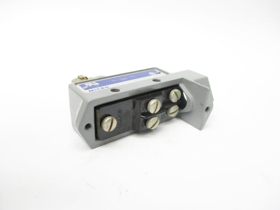 MICRO SWITCH BZE6-3YQ9 (GREY) (AS PICTURED) NSMP