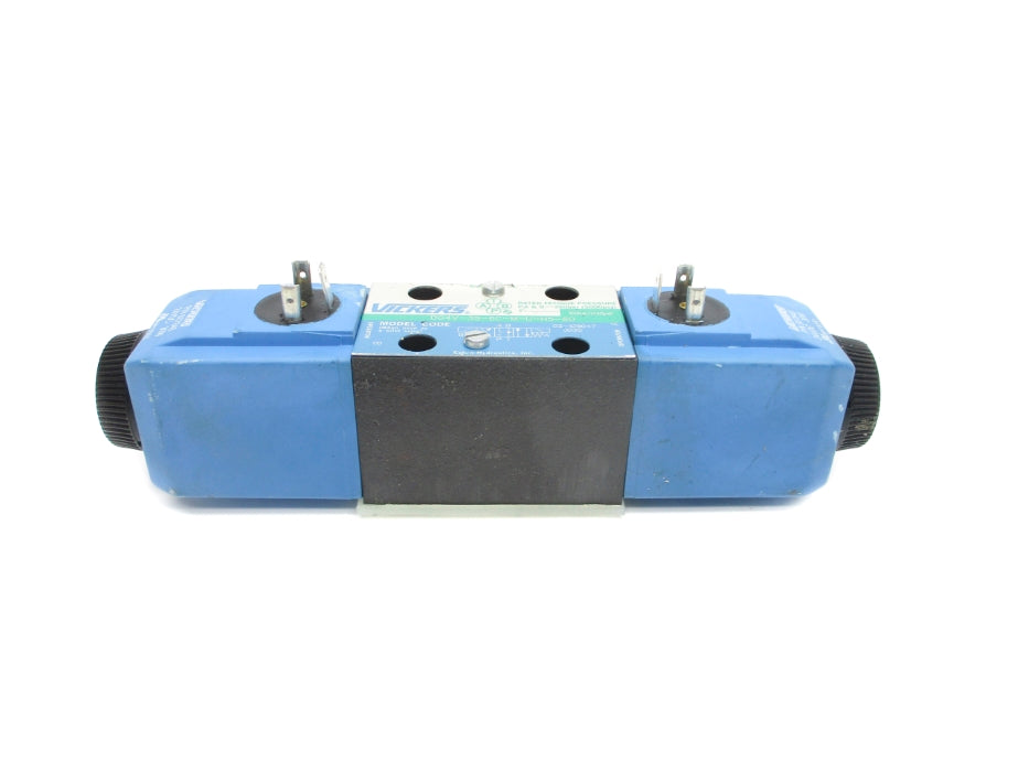 VICKERS DG4V3S6CMUH560 02-109047 1450PSI 24VDC UNMP