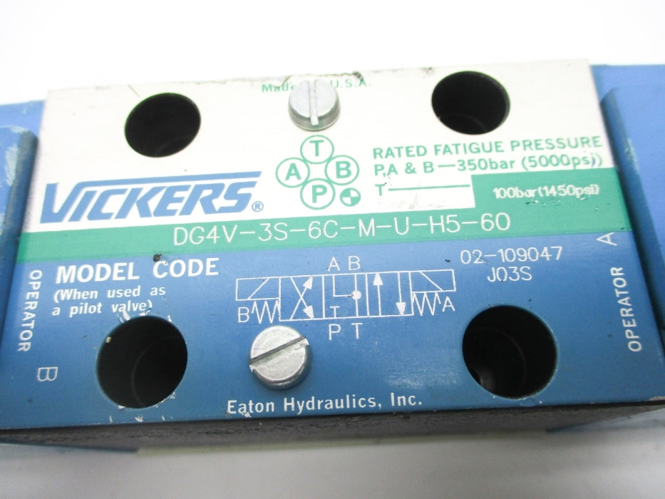 VICKERS DG4V3S6CMUH560 02-109047 1450PSI 24VDC UNMP