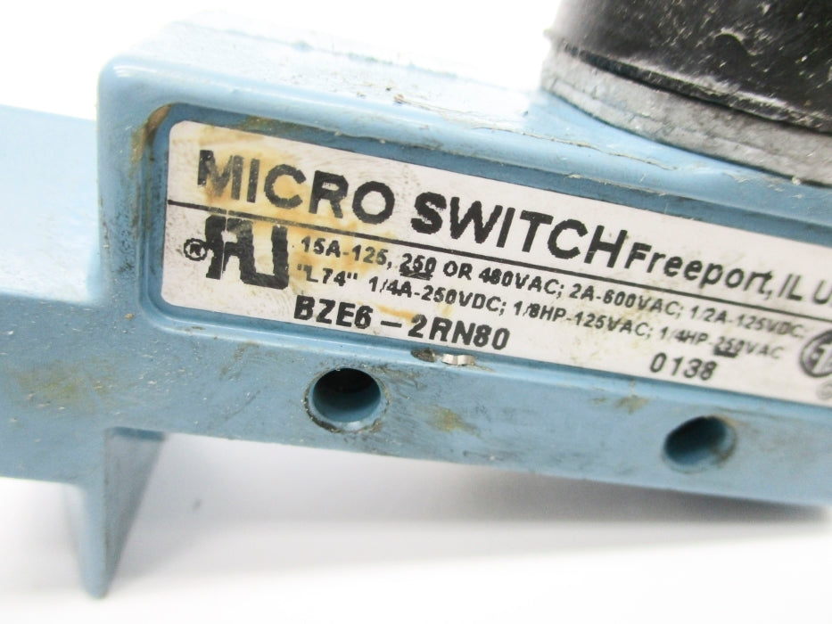 MICRO SWITCH BZE6-2RN80 600VAC 2A (AS PICTURED) UNMP