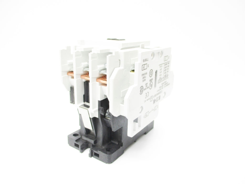 EATON CE15FNS3AB SER. B1 110/120V 32A NSMP