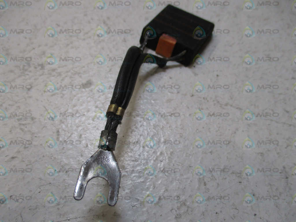 RELIANCE ELECTRIC RE44AT CARBON MOTOR BRUSH *NEW NO BOX*