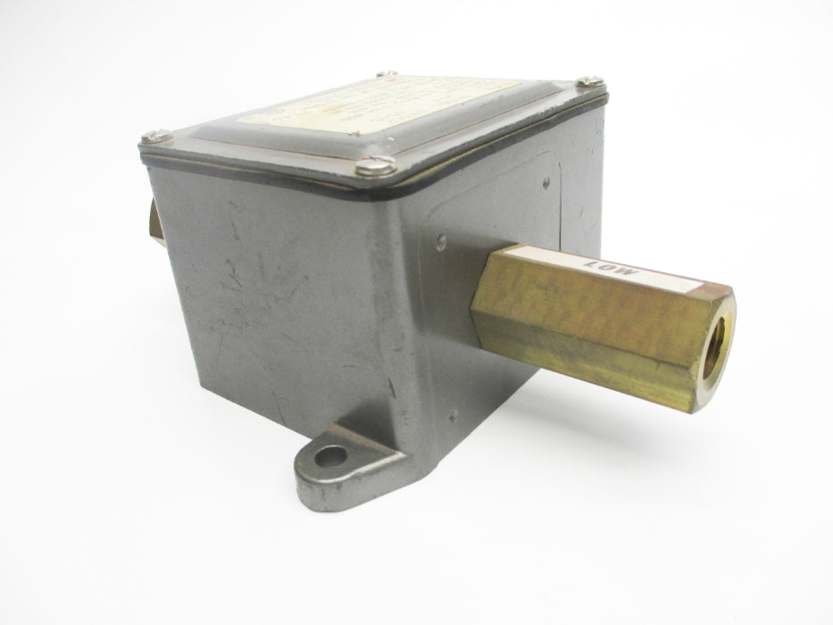UNITED ELECTRIC J21K-254-9545 0-90PSID UNMP