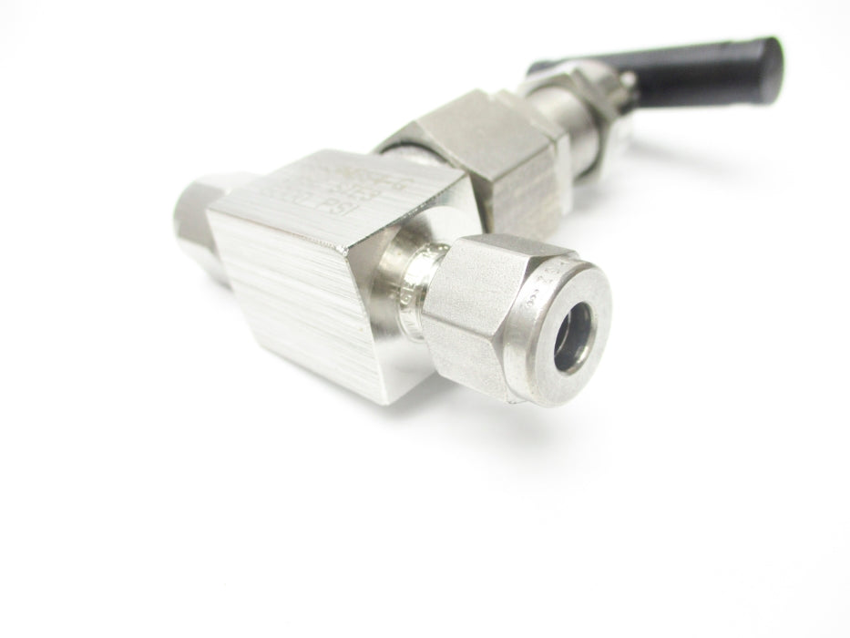 WHITEY SS-3NBS4-G 6000PSI NSNP