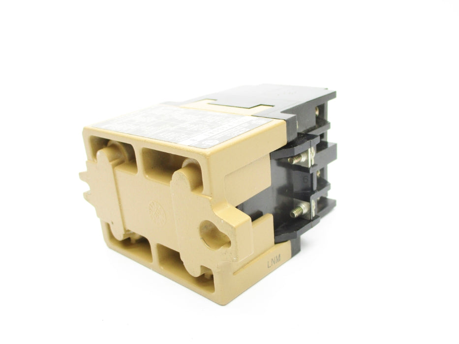 ALLEN BRADLEY 700-P400A1 SER. B 110/115-120V UNMP