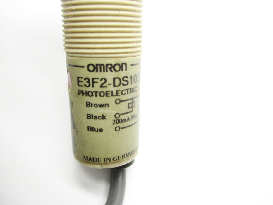 OMRON E3F2-DS10Z2-N UNMP