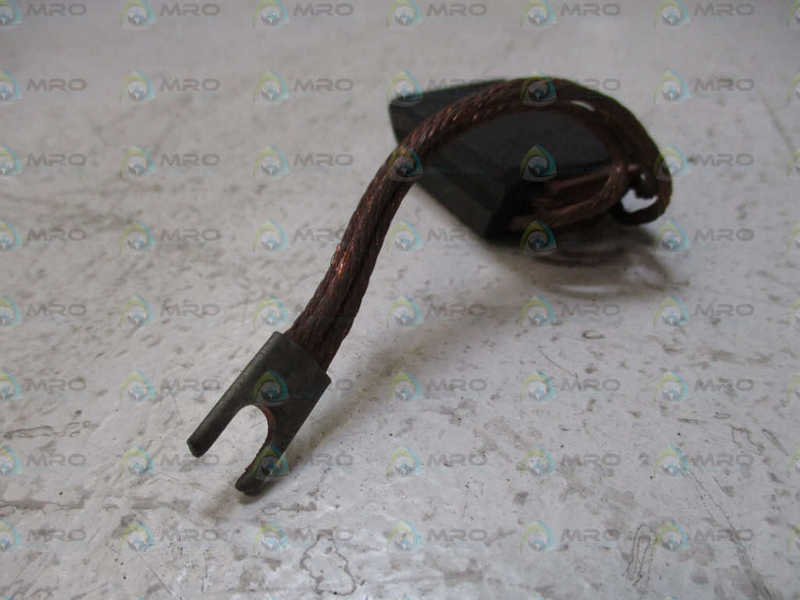 HELWIG CARBON GRADE E41 4-86 CARBON MOTOR BRUSH *USED*