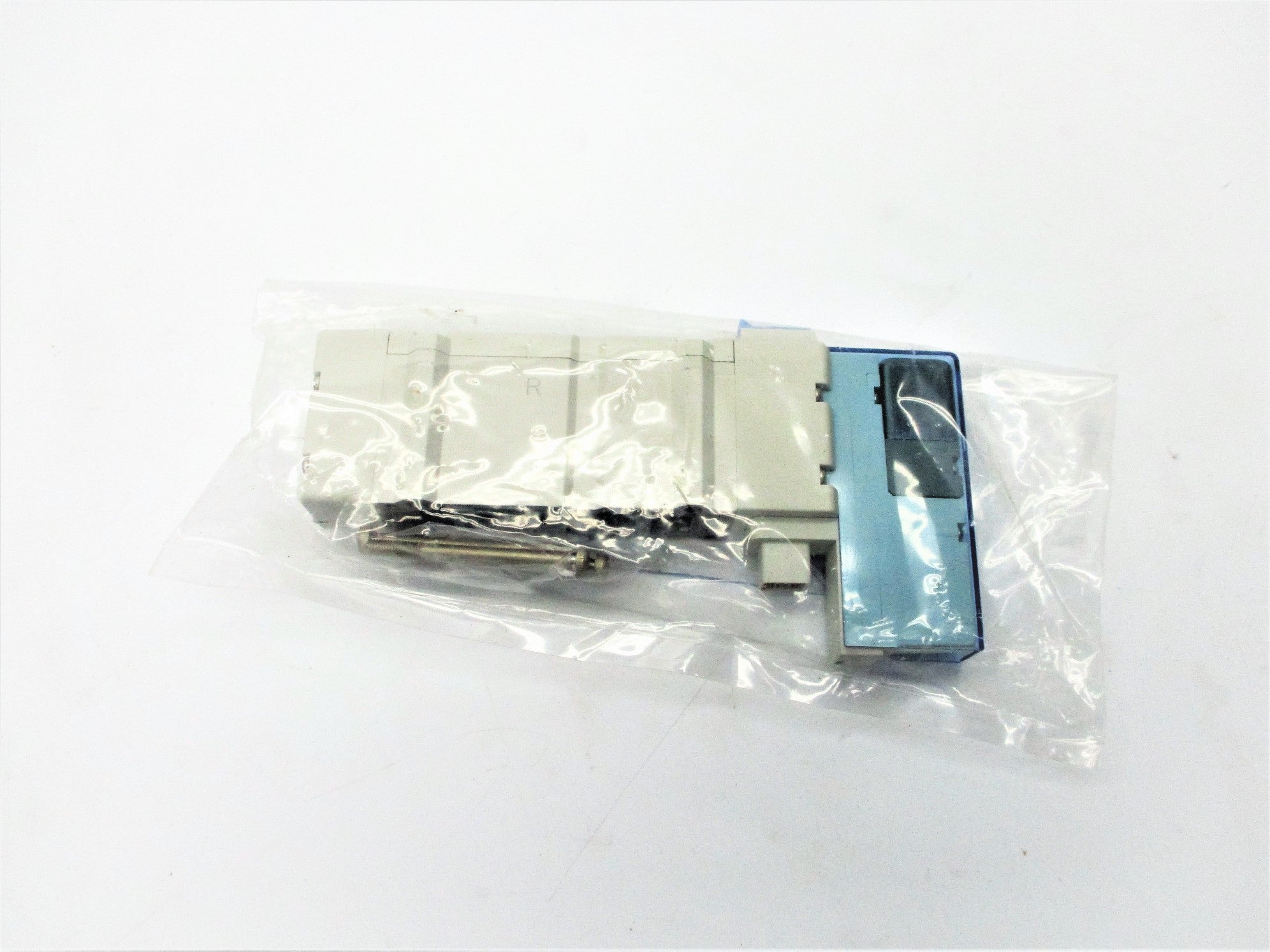 SMC SY7100R-5UF1-H NSMP
