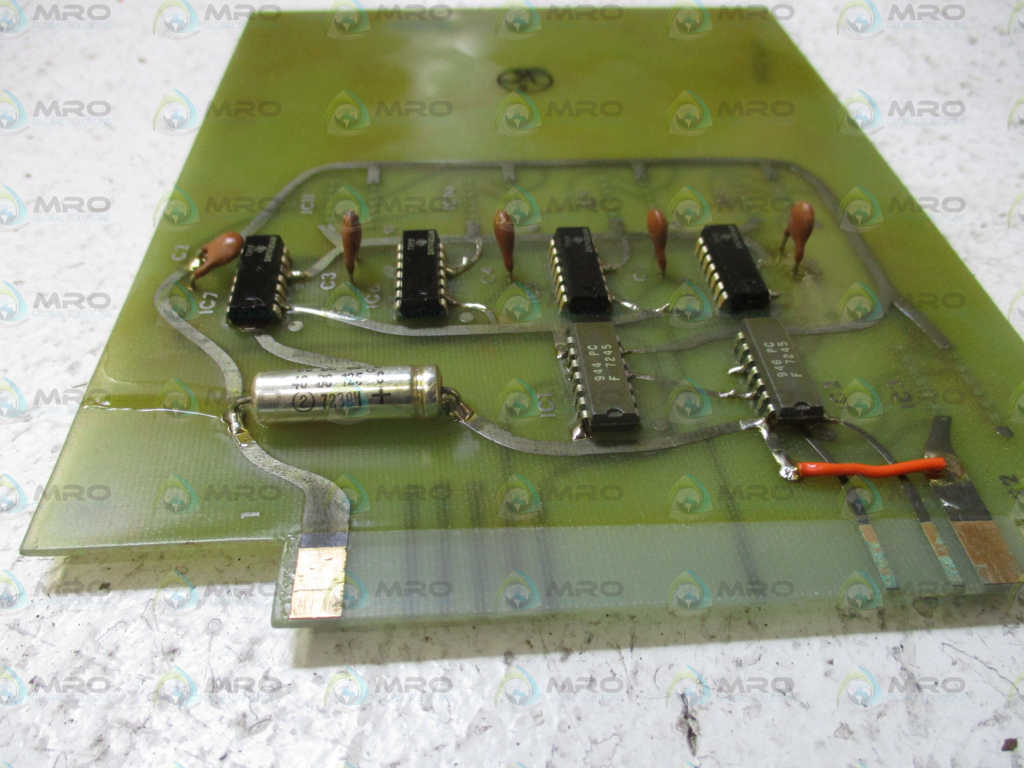 AVTRON D7016 PRINTED CIRCUIT BOARD *USED*