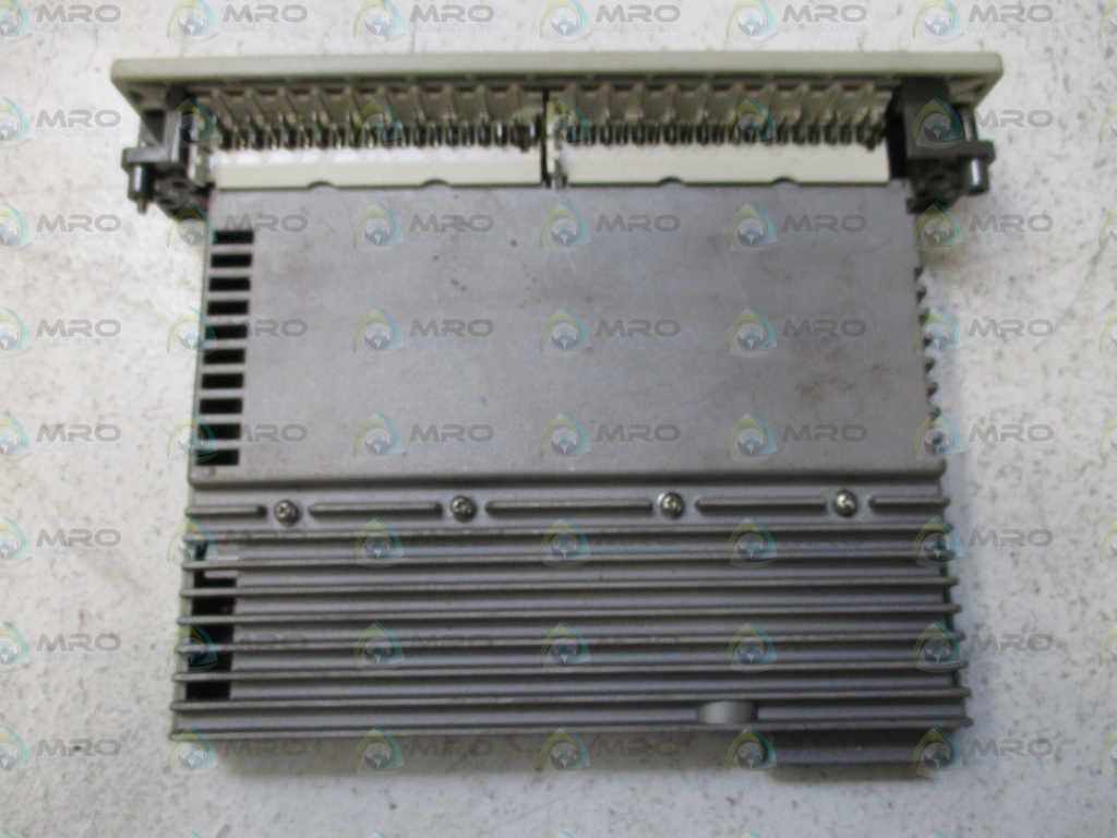AEG MODICON AS-B806-032 AS-8713-000 OUTPUT MODULE (REPAIRED) *USED*