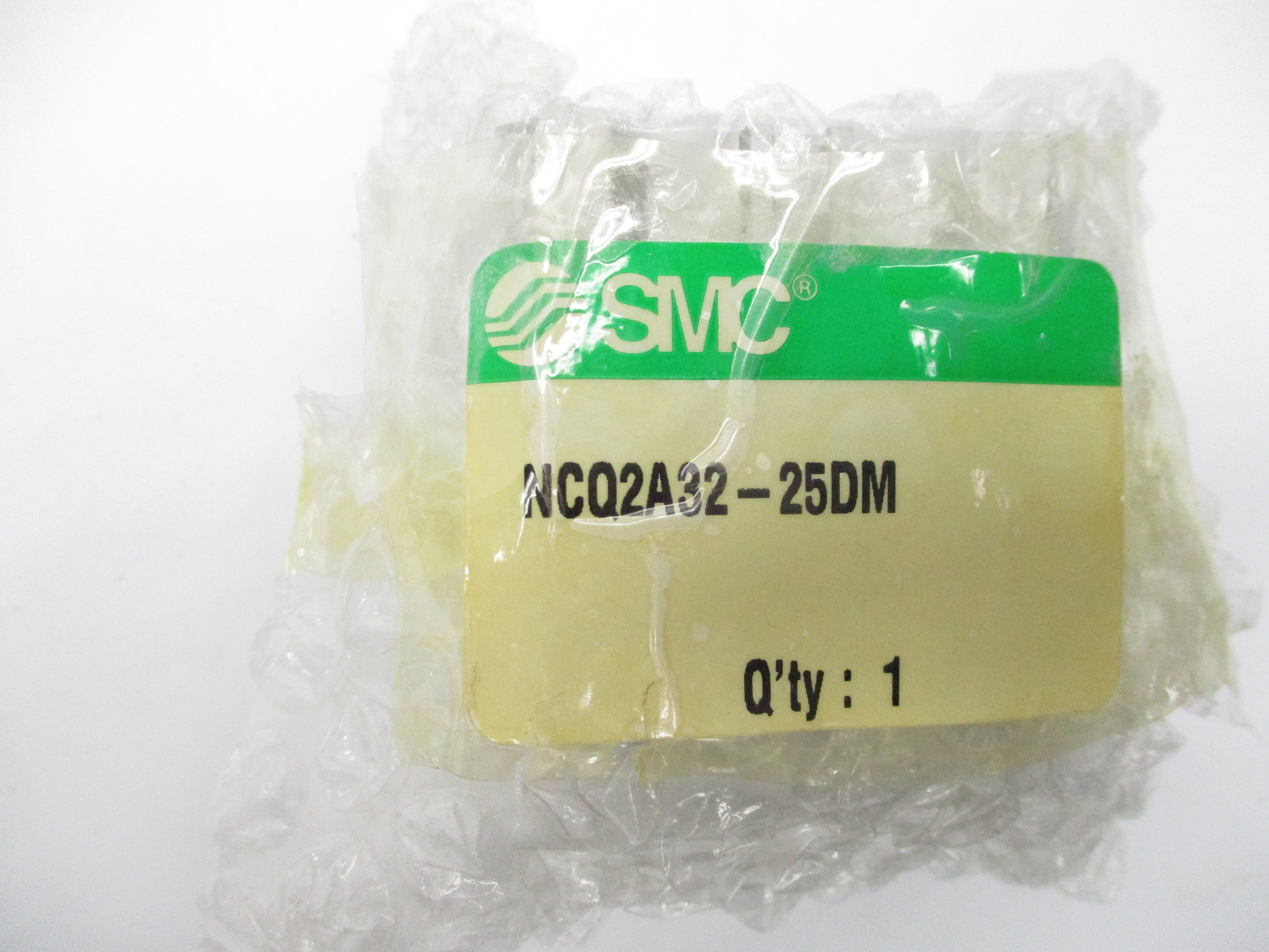 SMC NCQ2A32-25DM NSMP