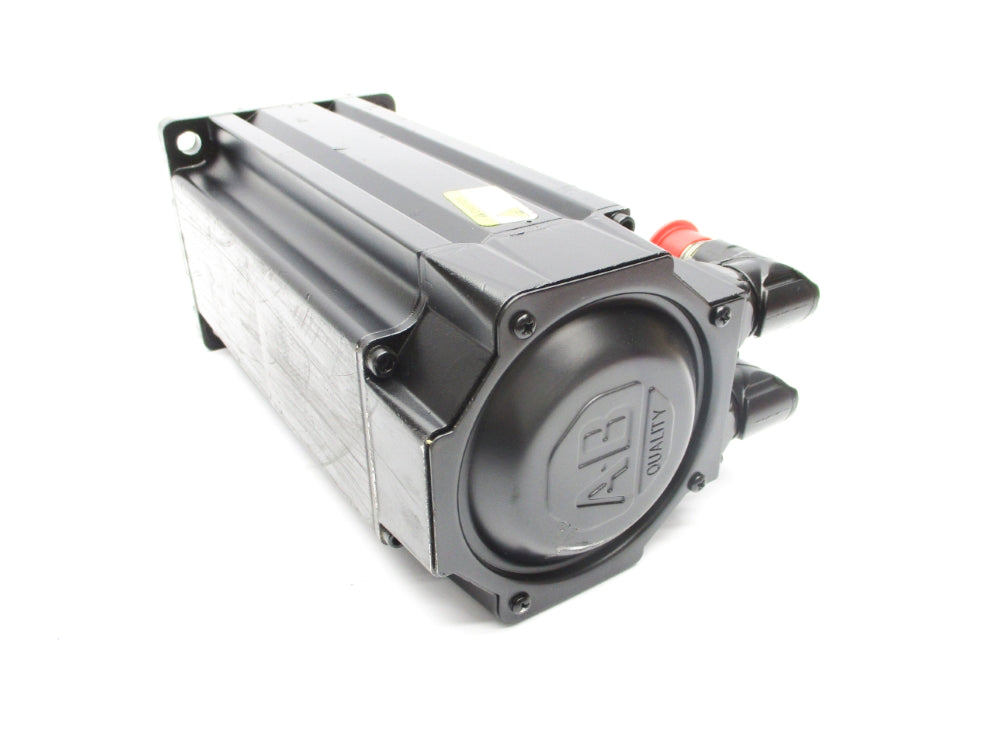 ALLEN BRADLEY MPL-B4540F-MJ74AA SER. A NSNP