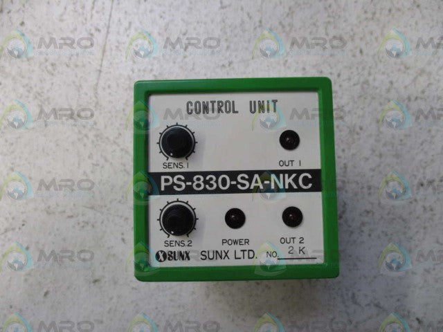 SUNX PS-830-SA-NKC BEAM SENSOR CONTROL UNIT *NEW NO BOX*