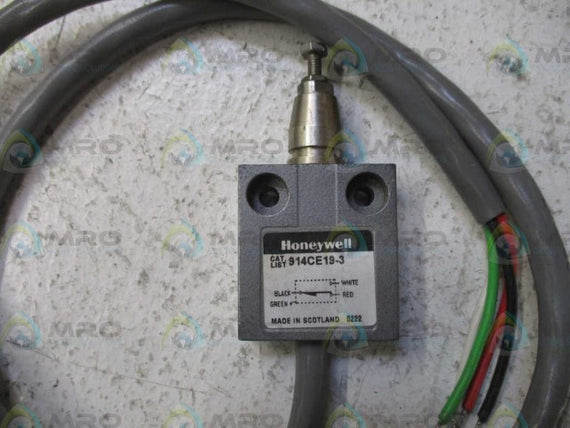 HONEYWELL 914CE19-3 LIMIT SWITCH *NEW NO BOX*