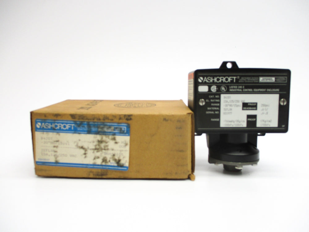 ASHCROFT B420T 125/250VAC 15A -30"HG/15PSI NSMP