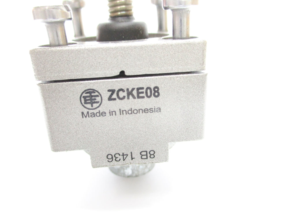 TELEMECANIQUE ZCKE08 NSNP