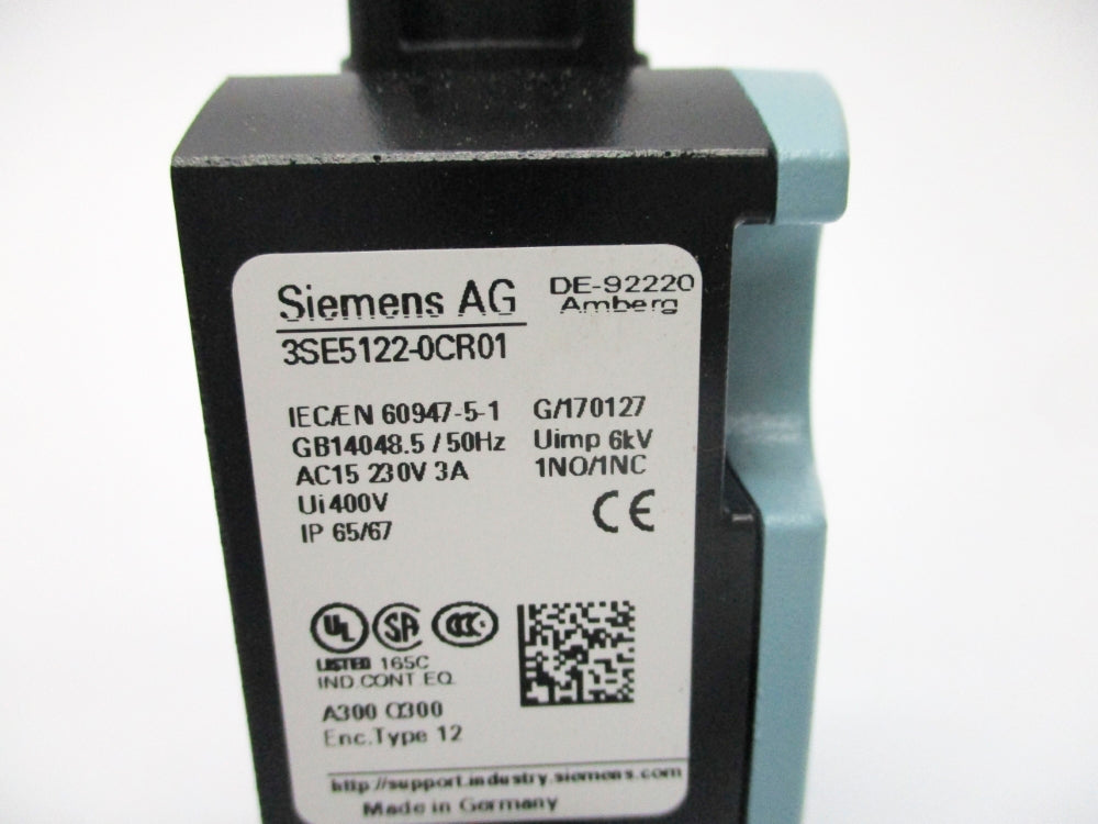 SIEMENS 3SE5 122-0CR01 230V 3A NSNP