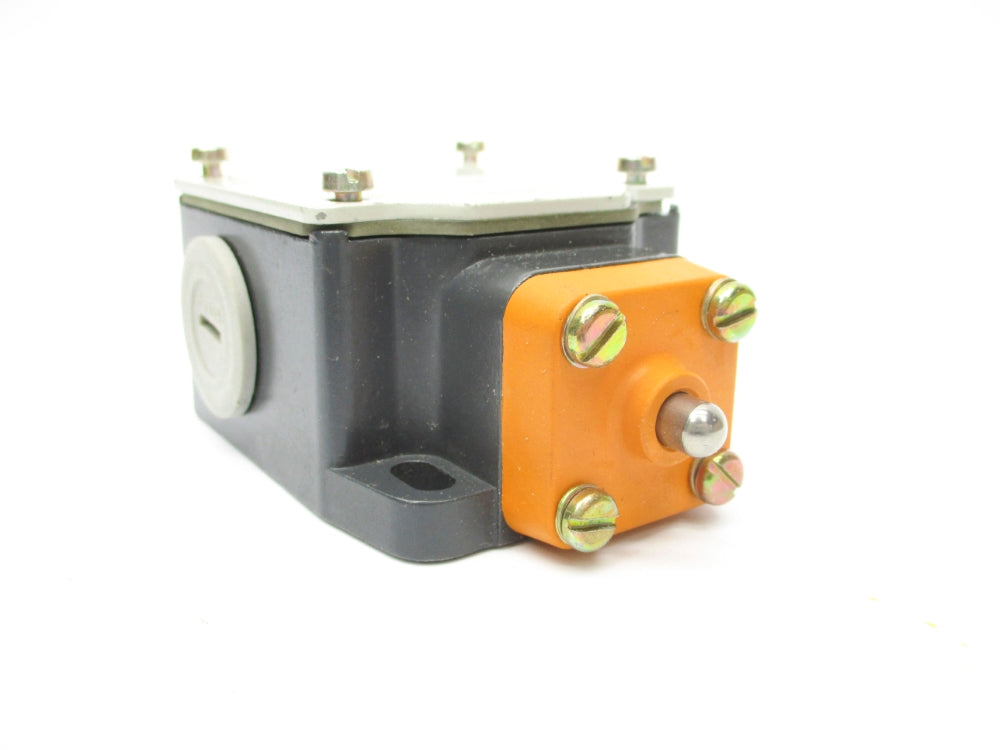 SIEMENS 3SE3100-0B NSNP