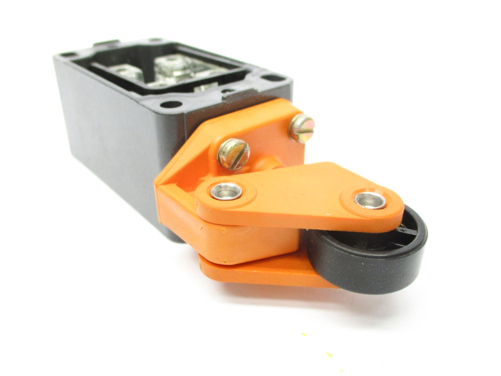 SIEMENS 3SE3120-1E (AS PICTURED) NSNP