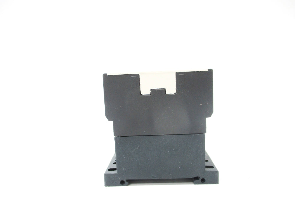 SCHNEIDER ELECTRIC CA3KN22BD3 24V NSNP