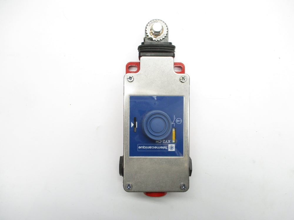 TELEMECANIQUE XY2CH13250 240VAC 3A (RED) NSMP