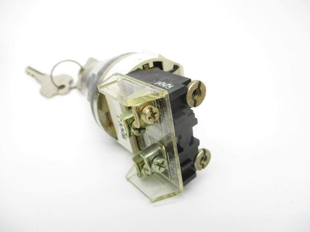 ALLEN BRADLEY 800T-H33A SER. T (BK/YL) NSMP