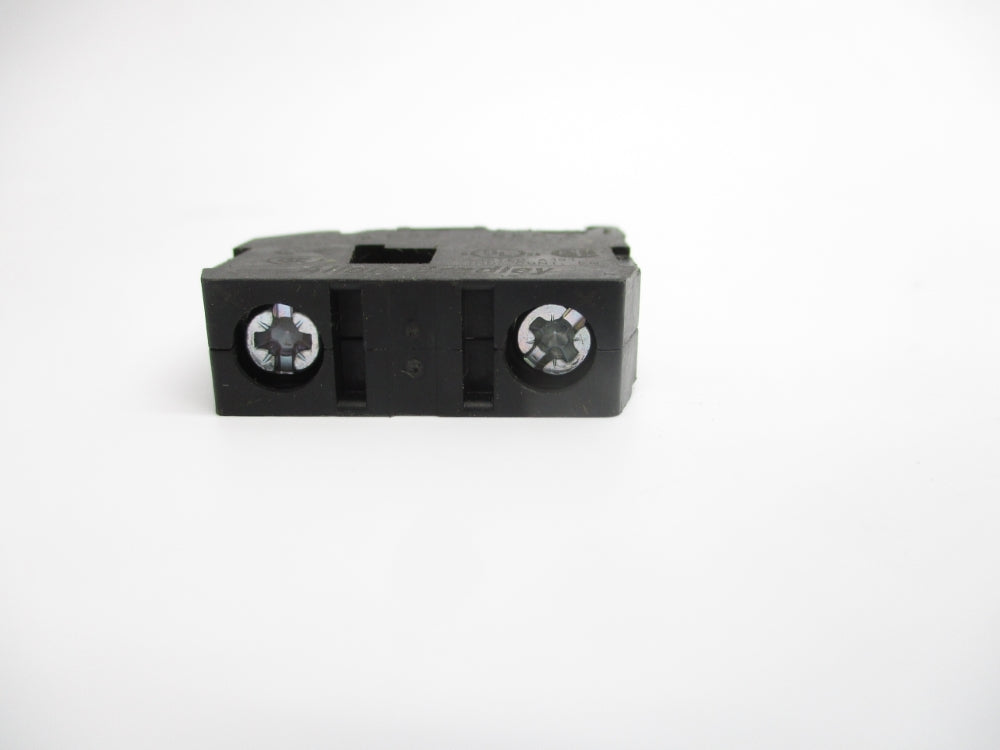 INDUSTRIAL SPARE PART 800F-DOC SER. A UNMP