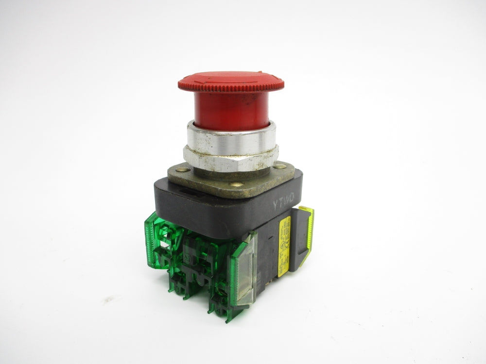 ALLEN BRADLEY 800TC-FXT6A1S SER. T UNMP