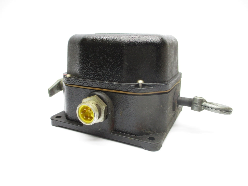 REES 04944-000 UNMP