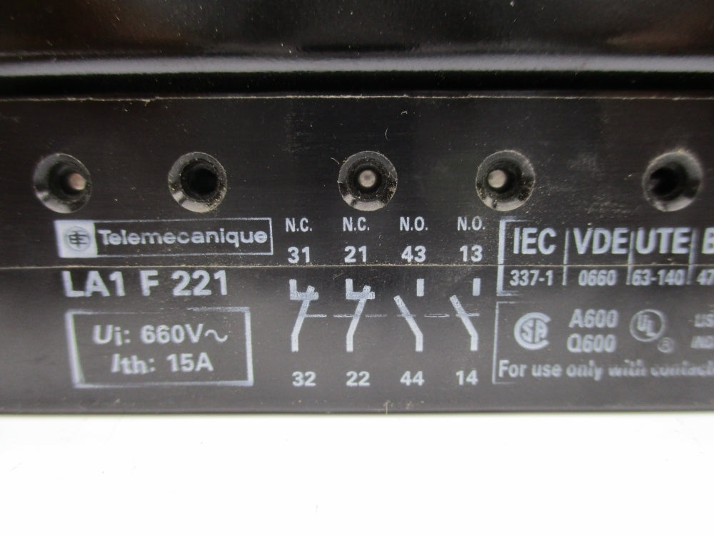 TELEMECANIQUE LA1F221 NSNP