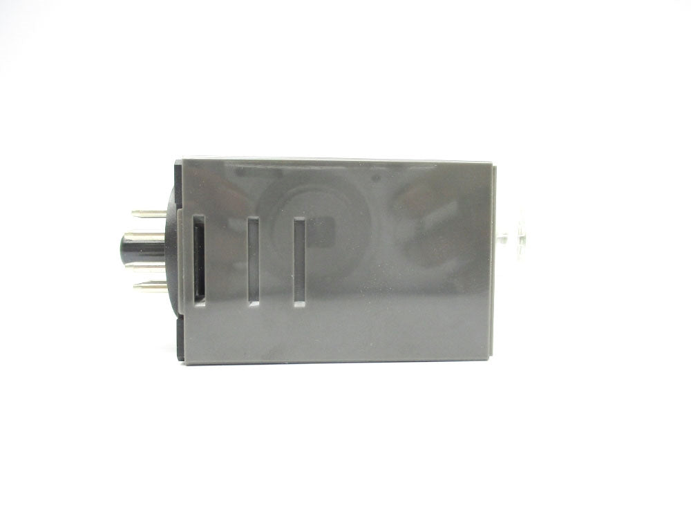 IDEC GT3A-3AF20 100-240VAC 5A 0.1-1S NSNP