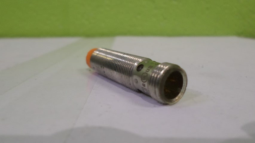IFM EFECTOR IFS205 INDUCTIVE PROXIMITY SENSOR *USED*