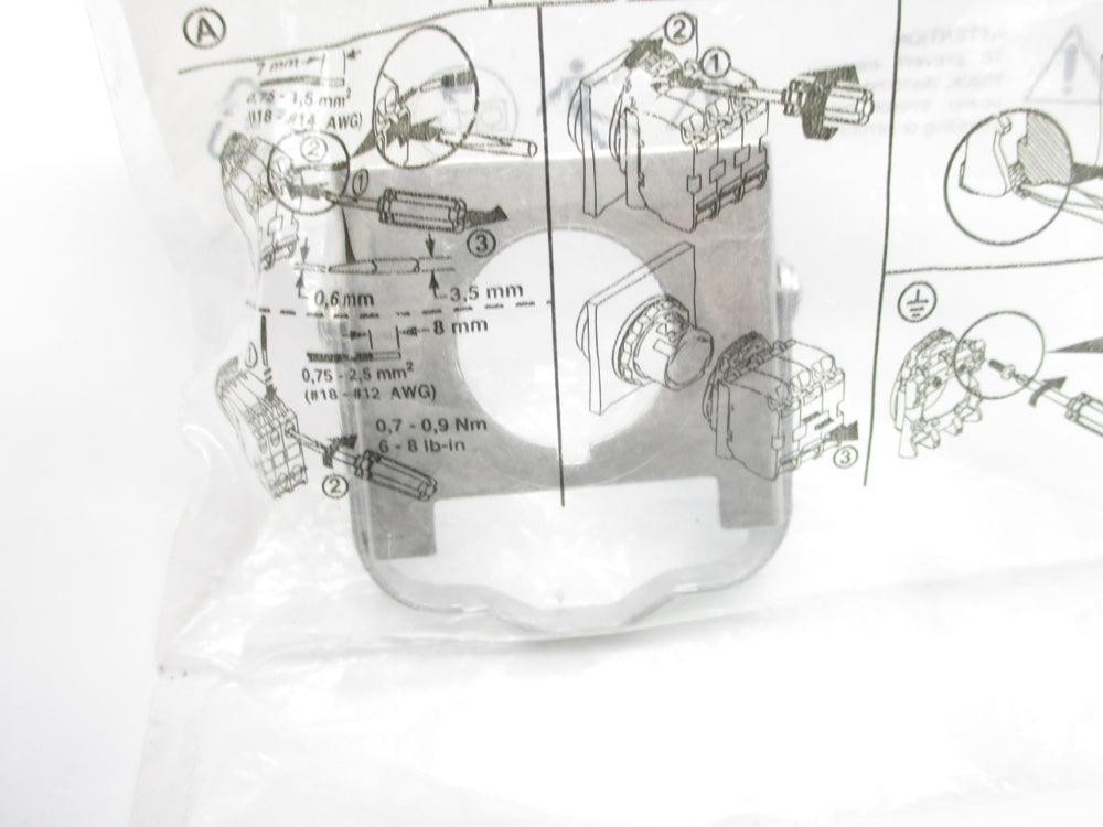 ALLEN BRADLEY 800F-AML2 SER. A NSMP