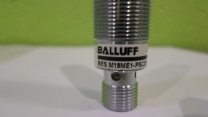 BALLUFF BES-M18ME1-PSC20F-S04G PROXIMITY SENSOR *NEW NO BOX*