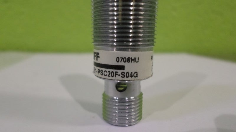 BALLUFF BES-M18ME1-PSC20F-S04G PROXIMITY SENSOR *NEW NO BOX*
