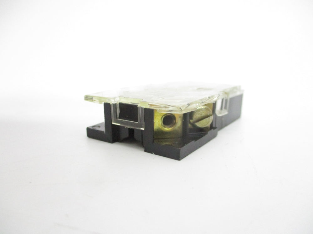 ALLEN BRADLEY 800M-XD1K SER. A 300VAC UNMP