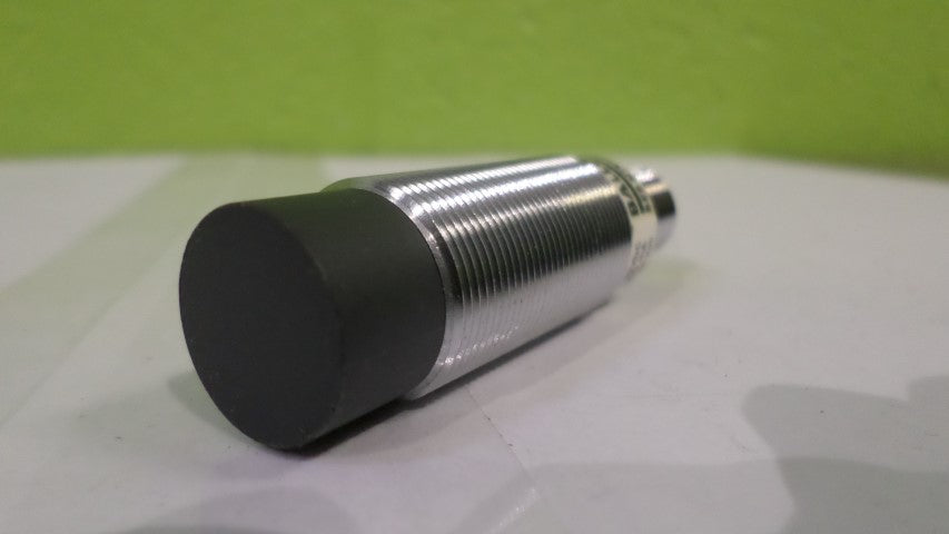 BALLUFF BES-M18ME1-PSC20F-S04G PROXIMITY SENSOR *NEW NO BOX*