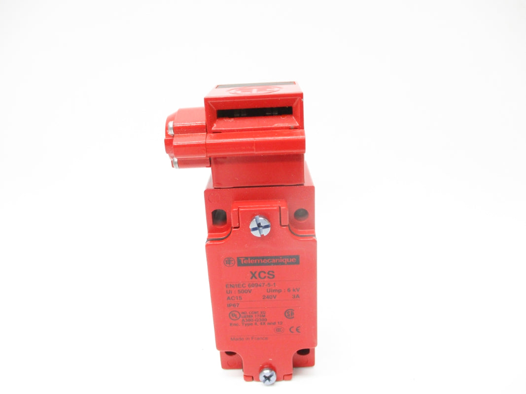 TELEMECANIQUE XCSB703 240V 3A NSMP