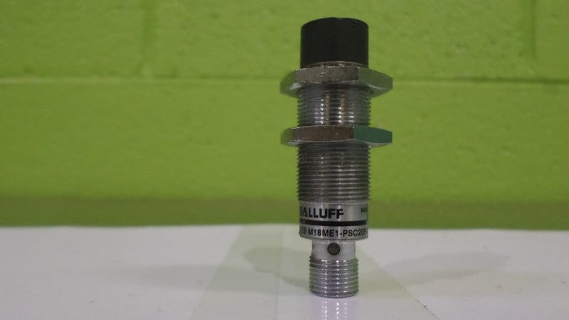 BALLUFF BES-M18ME1-PSC20F-S04G SENSOR *NEW NO BOX*