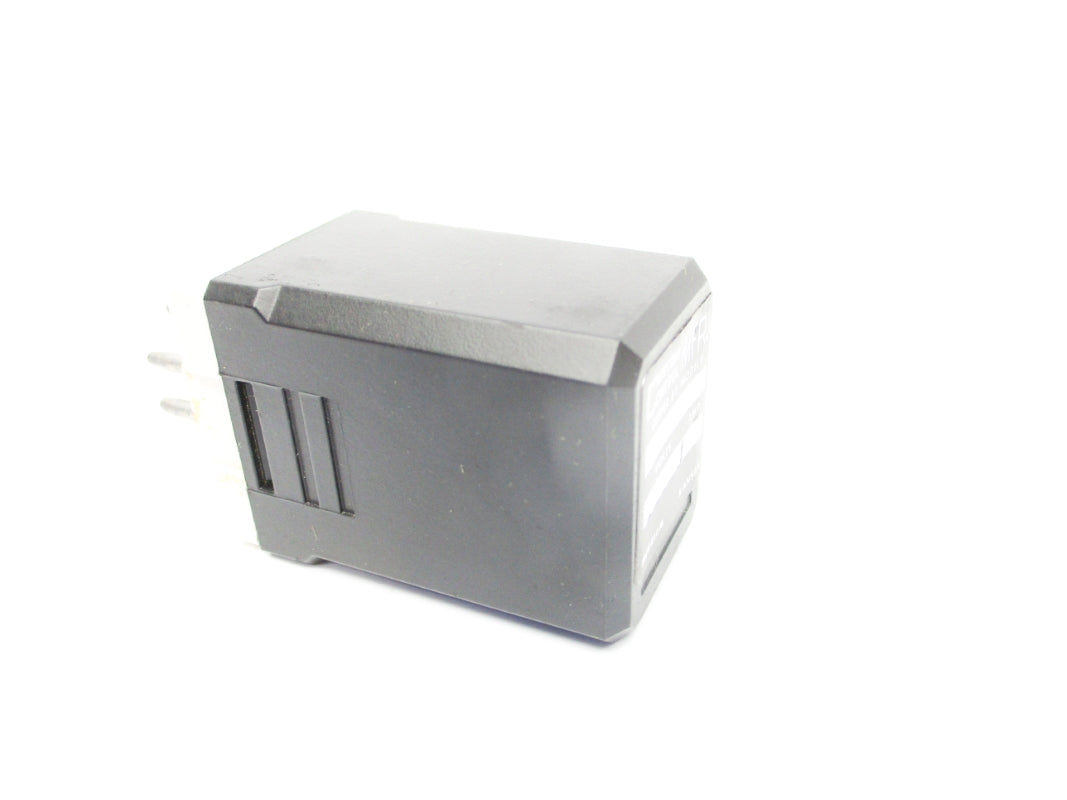 CUSTOM CONTROL CCM-11 120VAC 10A UNMP